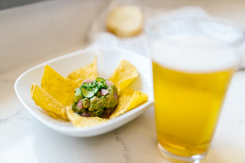 Fresh Guacamole & Chips